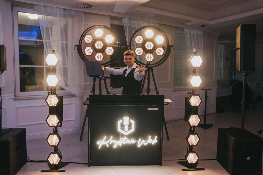 Oświetlenie Dj na wesele 2026