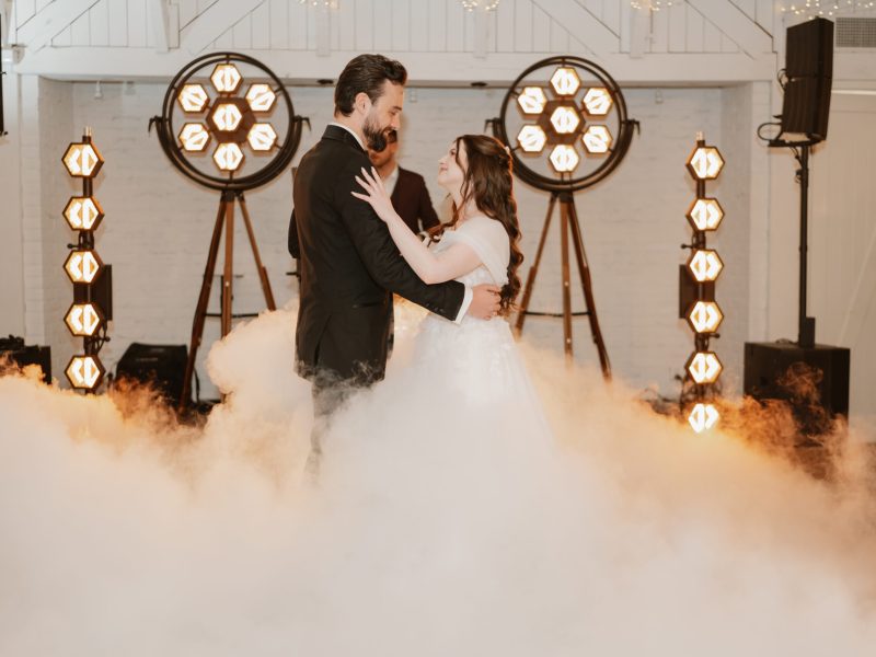 Taniec w chmurach pary młodej Zajazd Ren